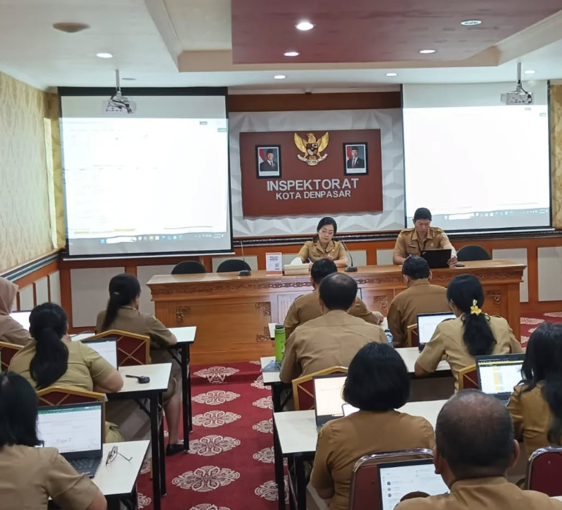 Rapat internal terkait Pembahasan Koordinator dan Wilayah Penugasan pada Inspektorat Daerah Kota Denpasar