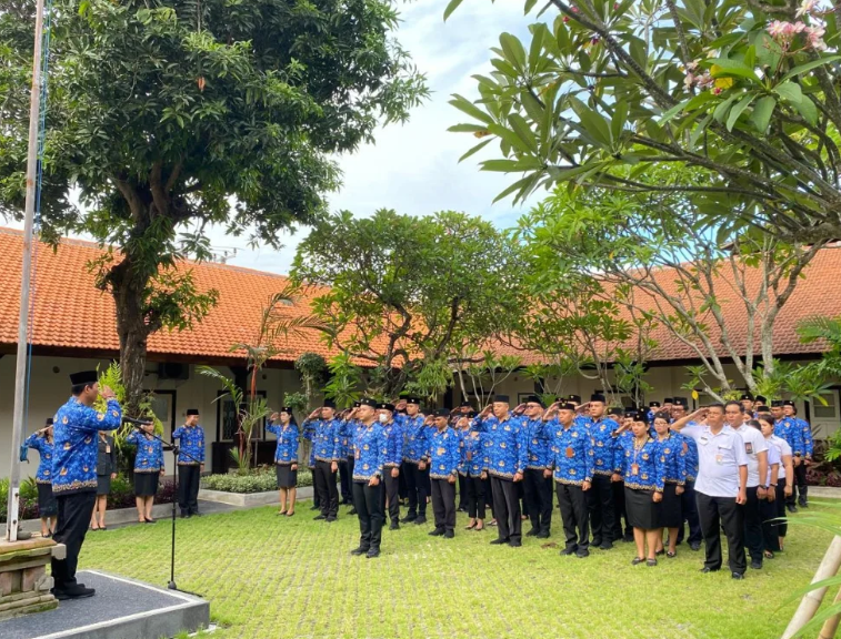 Apel Peringatan Hari Ulang Tahun KORPRI ke-54 pada Inspektorat Daerah Kota Denpasar.